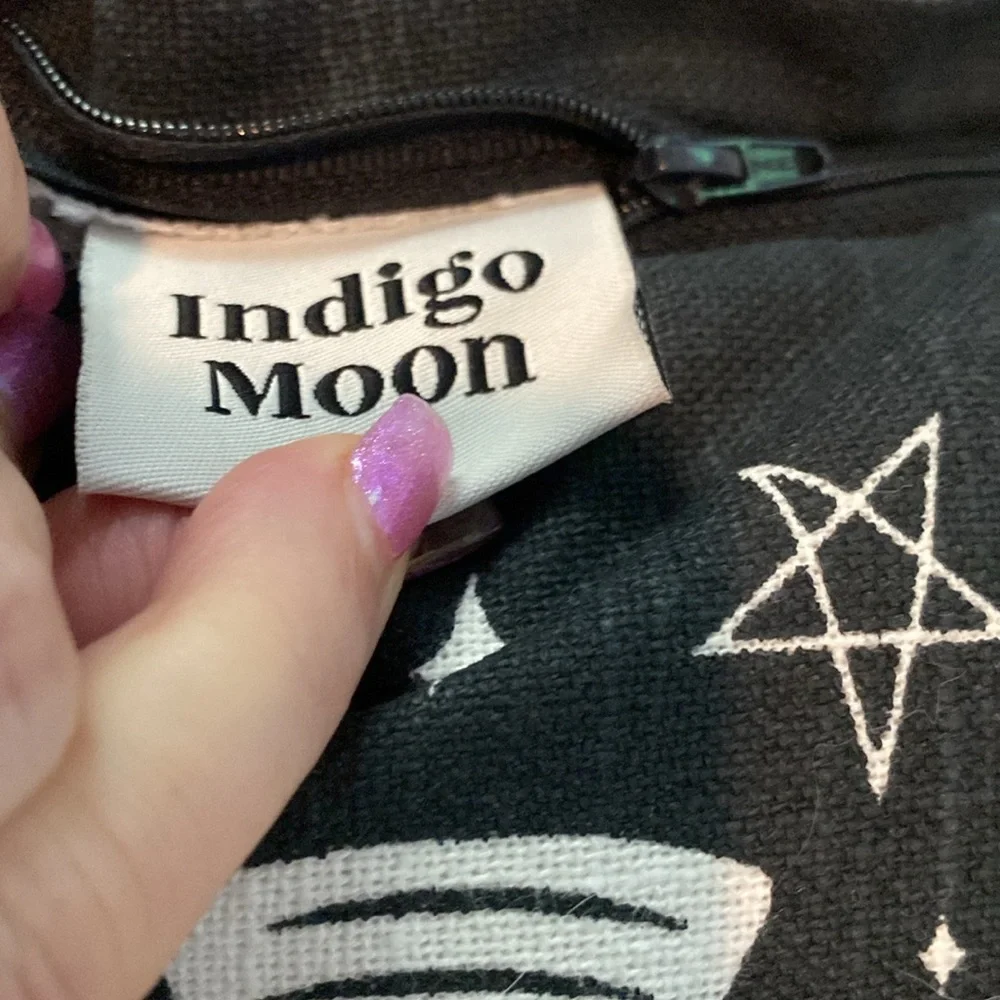 NWOT Indigo Moon Celestial Decorative Accent Pillow